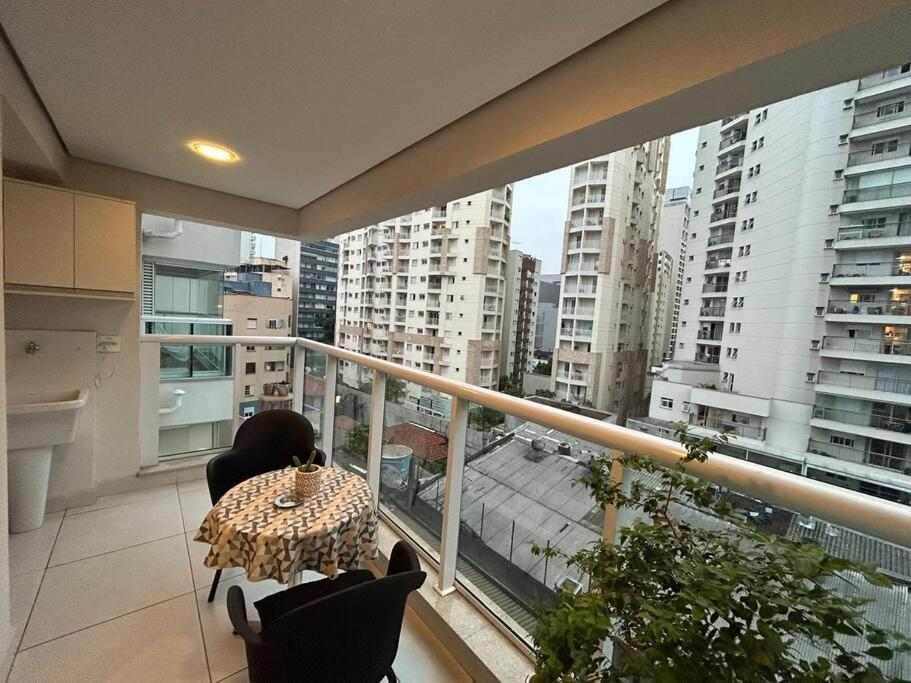 Au97 Rua Augusta Com Vista Urbana Nas Alturas São Paulo